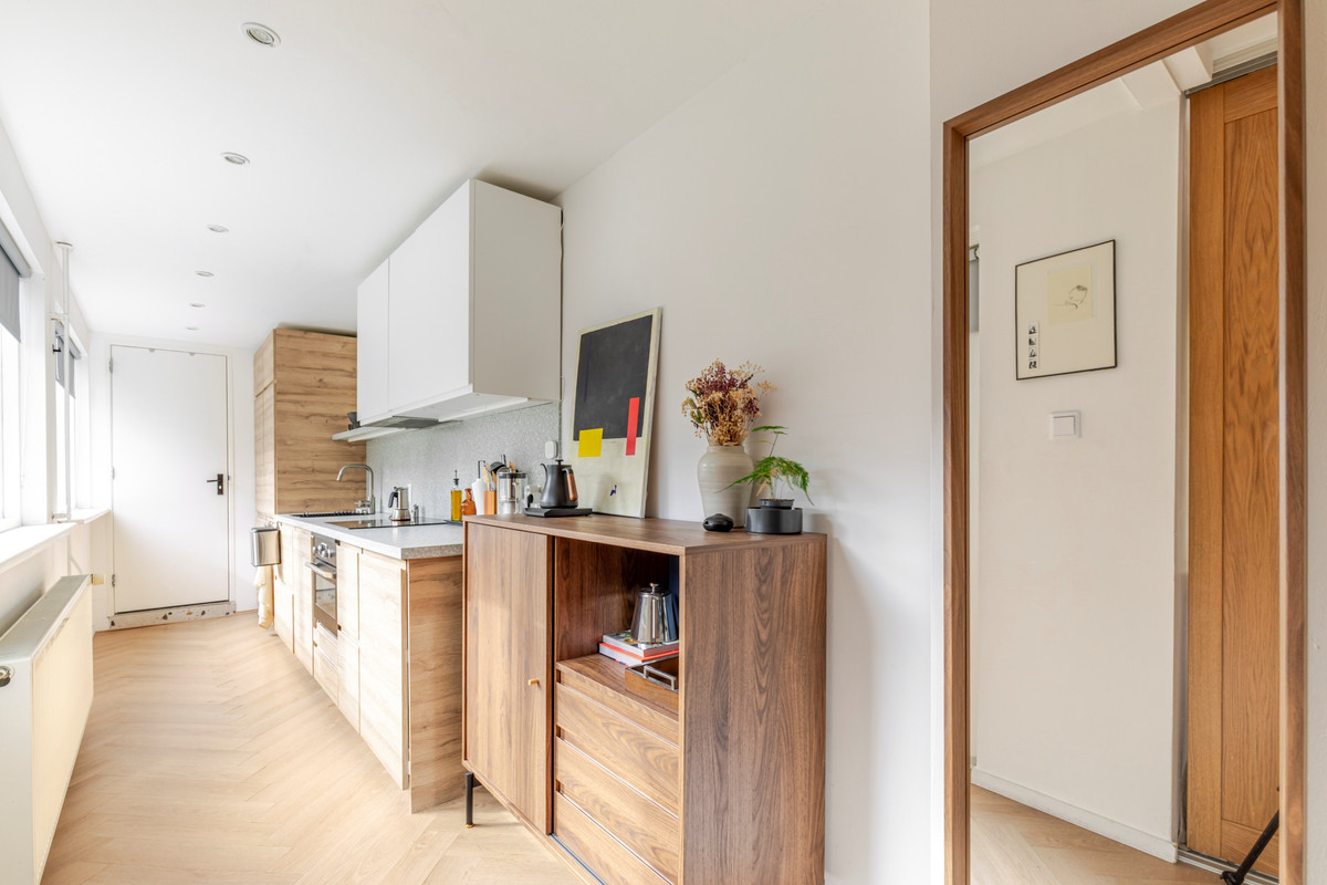 Tussenwoning te koop: Jodocus van Lodensteinstraat 17, Utrecht