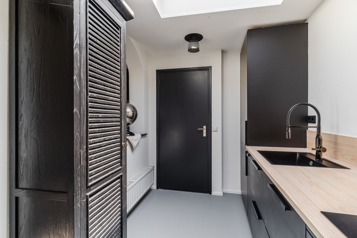 Tussenwoning te koop: Bagijnestraat 3, Woudrichem
