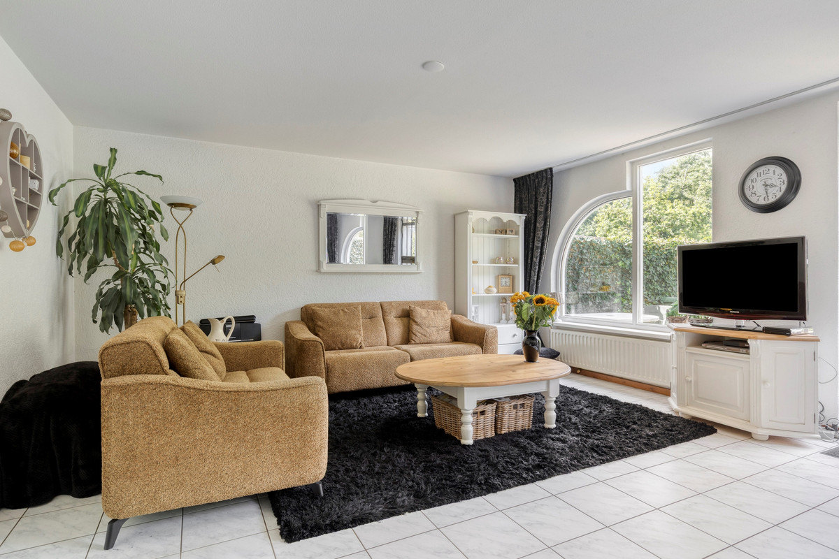 Tussenwoning te koop: Hendrik Marsmanplein 23, Gorinchem