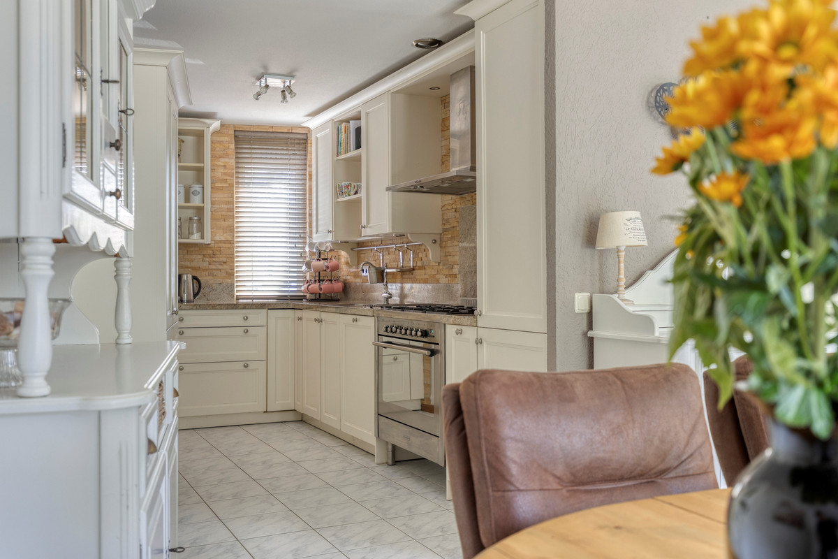 Tussenwoning te koop: Hendrik Marsmanplein 23, Gorinchem