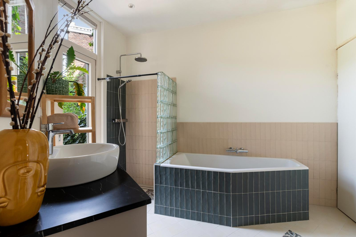 Appartement te koop: Jan Willem Frisostraat 37A, Rotterdam