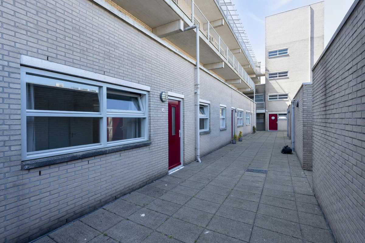 Appartement te koop: Wijsgeerbaan 14, Almere