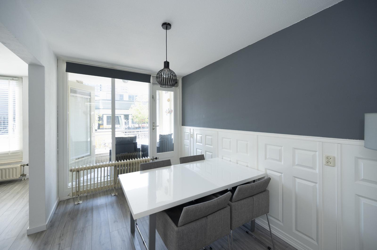 Appartement te koop: Wijsgeerbaan 14, Almere