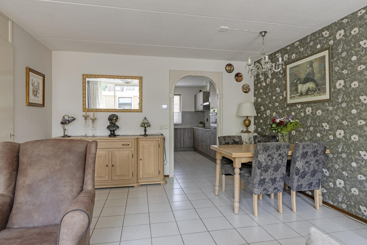 Tussenwoning te koop: Jozef Israëlsstraat 30, Krimpen Aan Den Ijssel