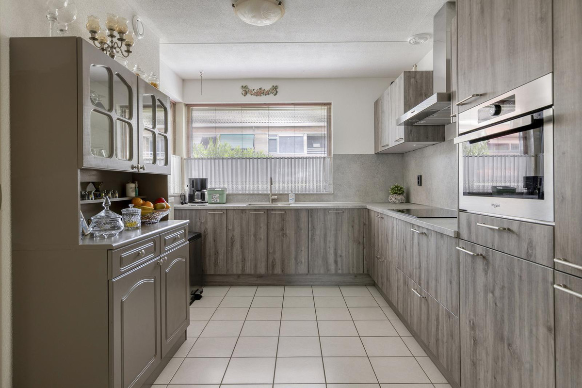 Tussenwoning te koop: Jozef Israëlsstraat 30, Krimpen Aan Den Ijssel