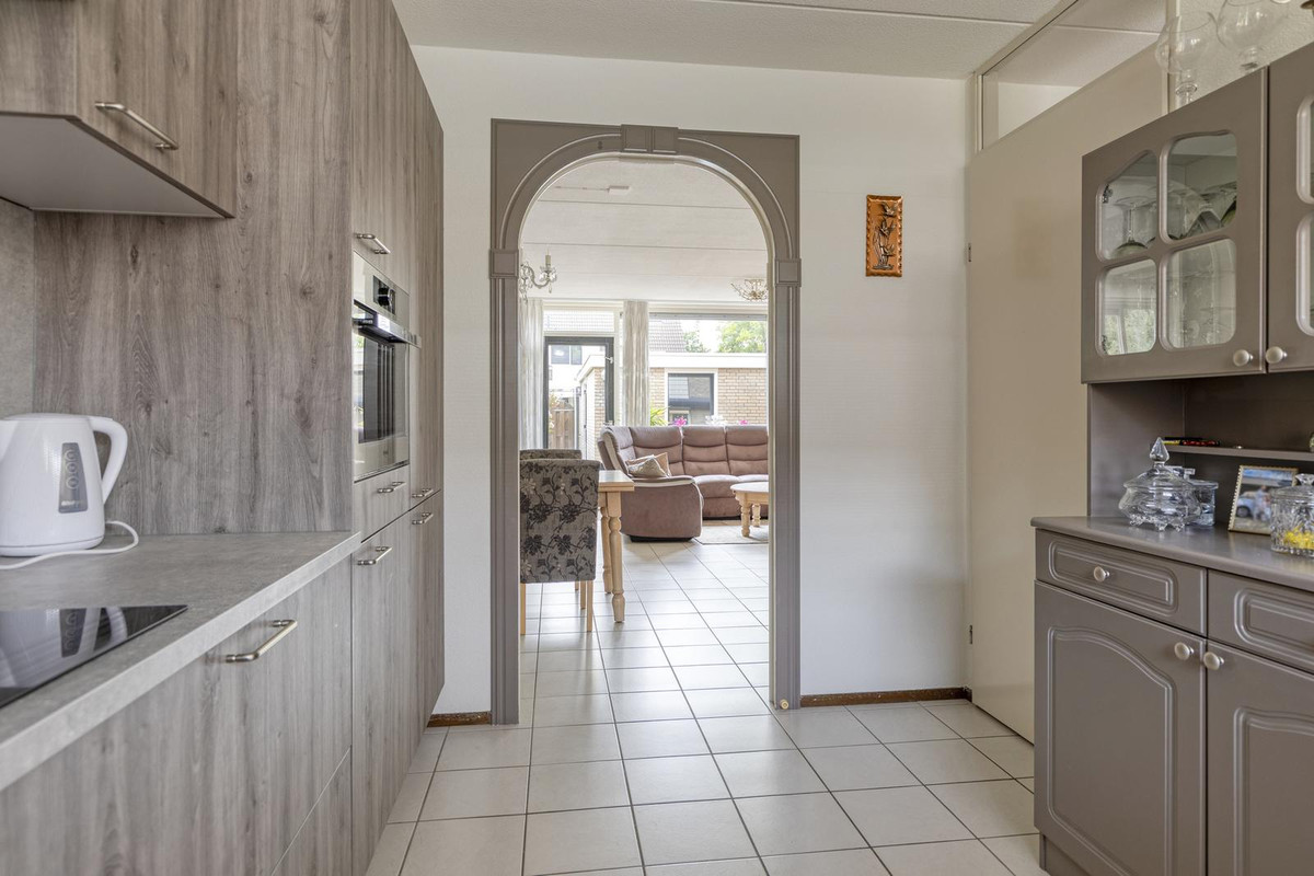 Tussenwoning te koop: Jozef Israëlsstraat 30, Krimpen Aan Den Ijssel