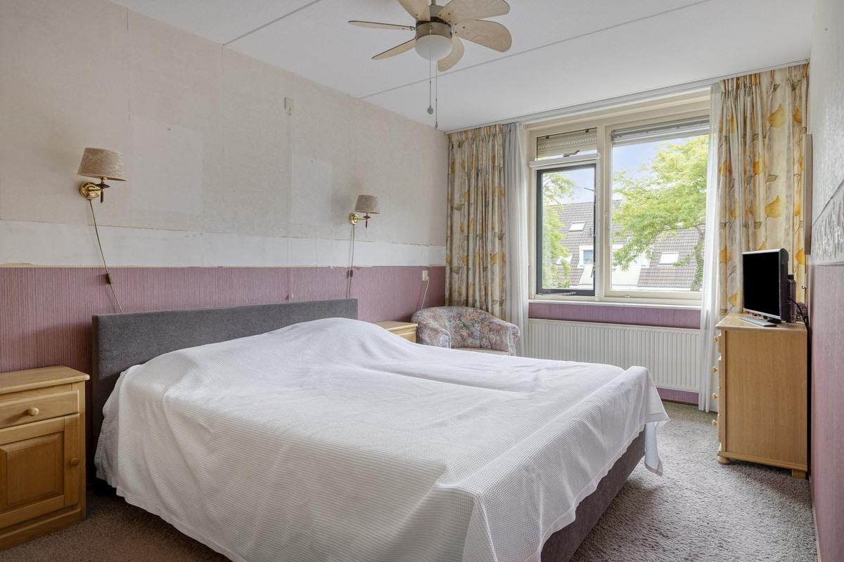 Tussenwoning te koop: Jozef Israëlsstraat 30, Krimpen Aan Den Ijssel