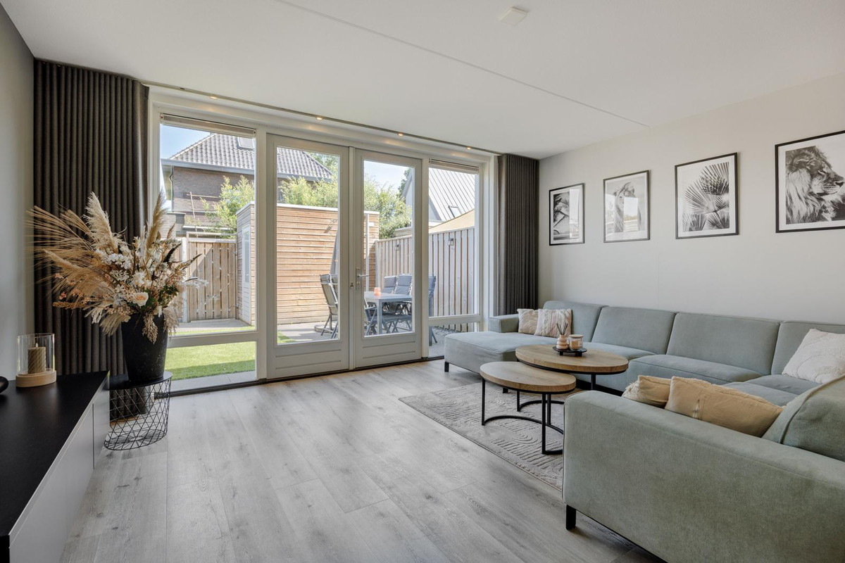 Tussenwoning te koop: Esperloop 5, Heesch