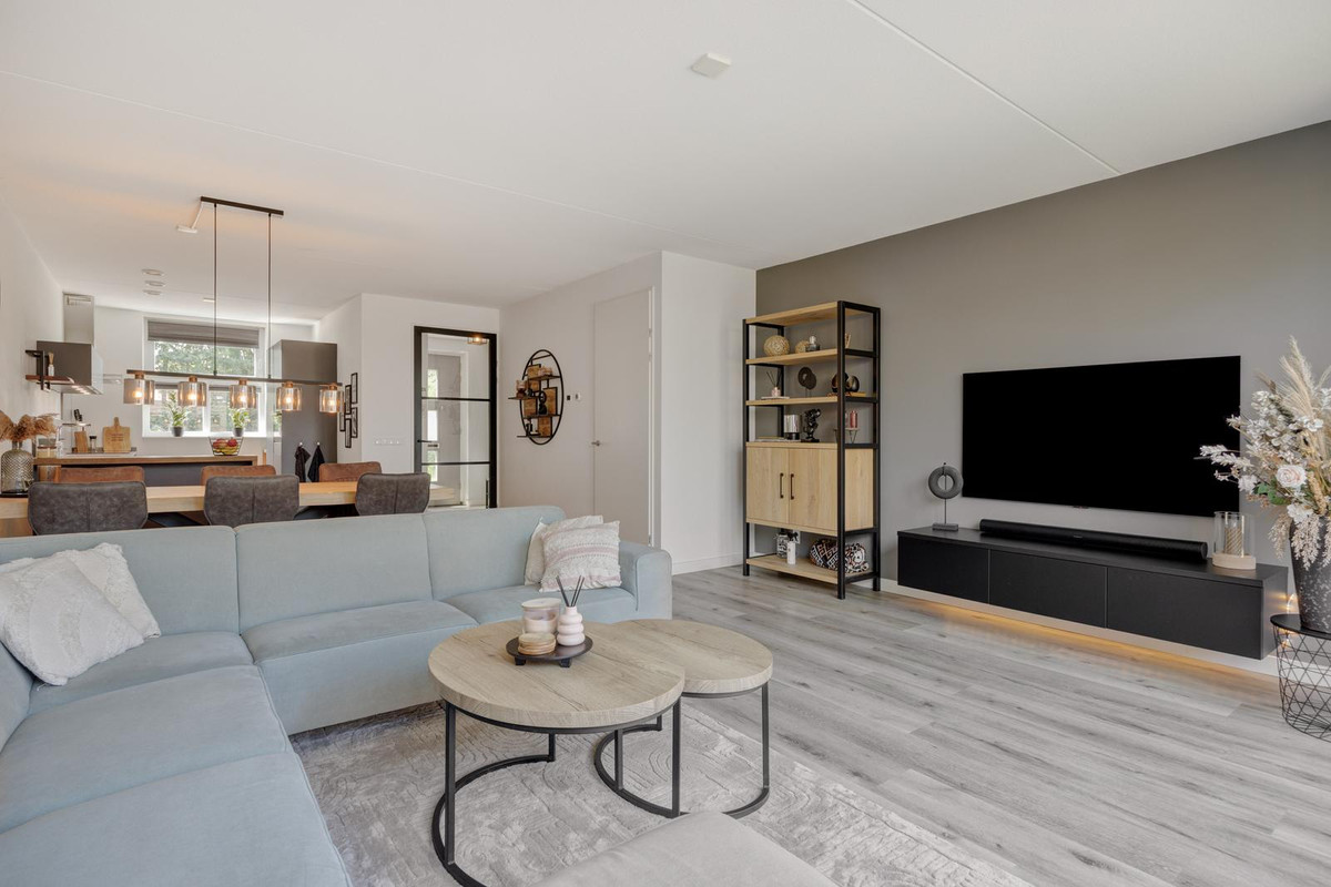 Tussenwoning te koop: Esperloop 5, Heesch