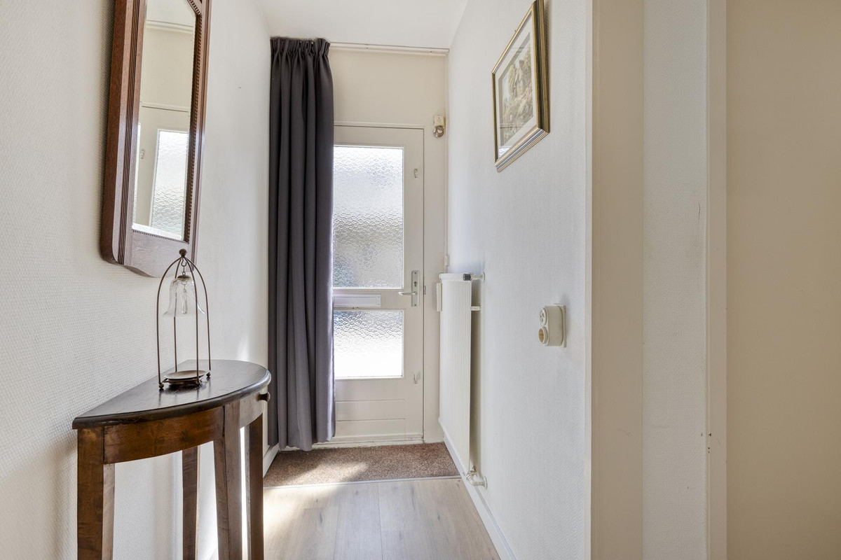 Tussenwoning te koop: Forsythialaan 54, Winterswijk
