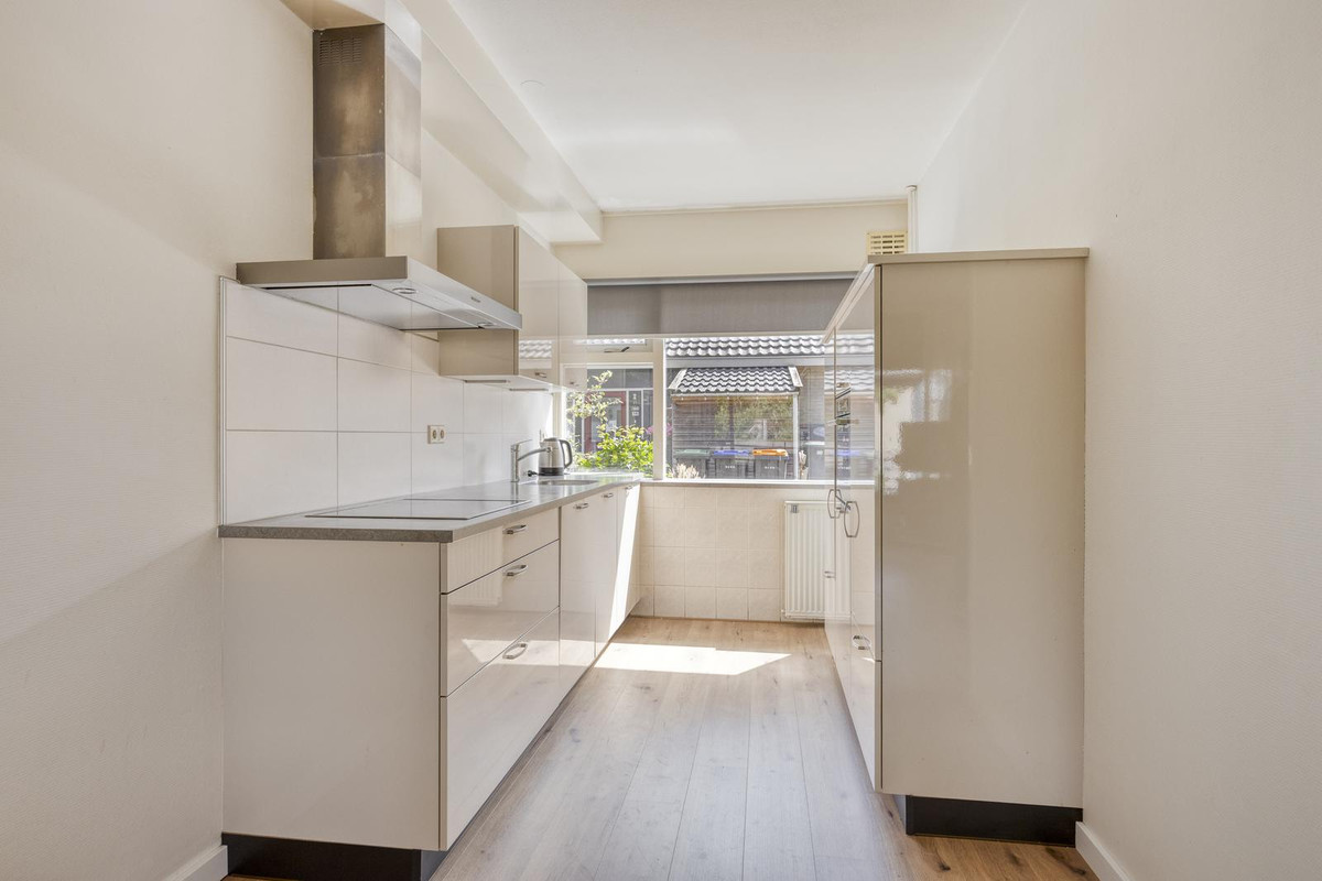 Tussenwoning te koop: Forsythialaan 54, Winterswijk