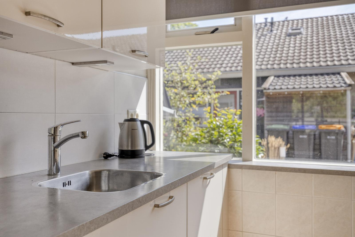 Tussenwoning te koop: Forsythialaan 54, Winterswijk