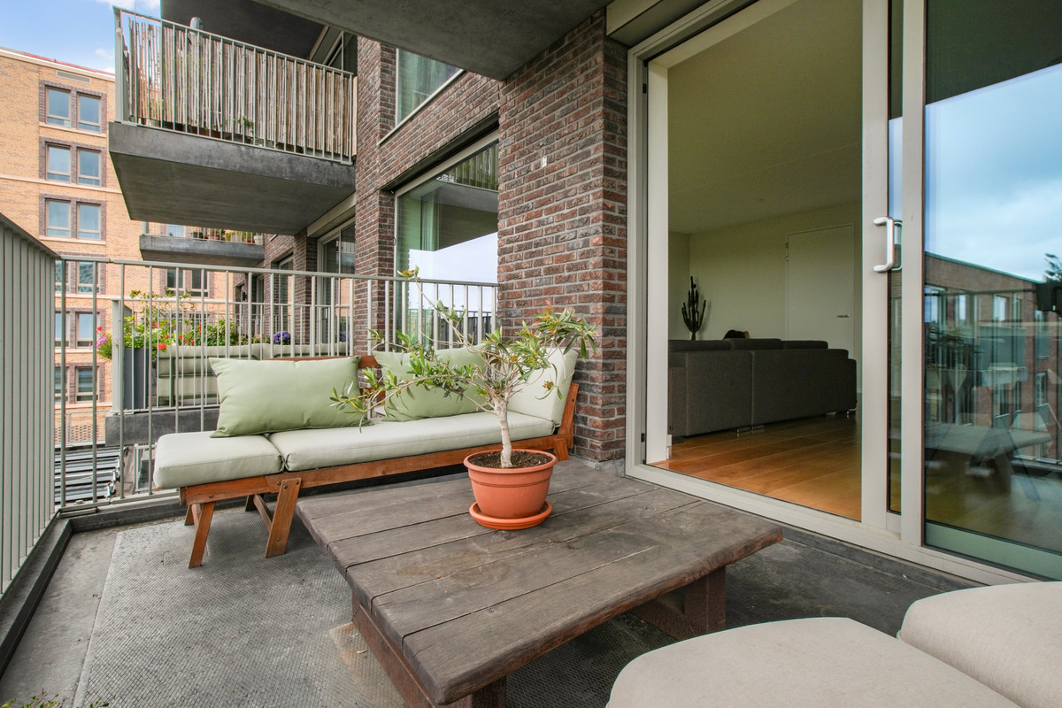 Appartement te huur: Haparandaweg 610, Amsterdam