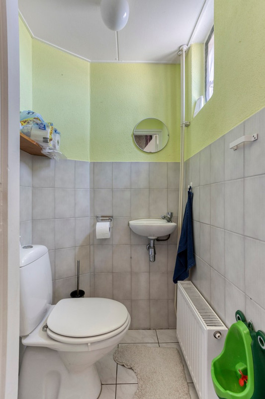 Tussenwoning te koop: De Coubertinlaan 51, Waalwijk