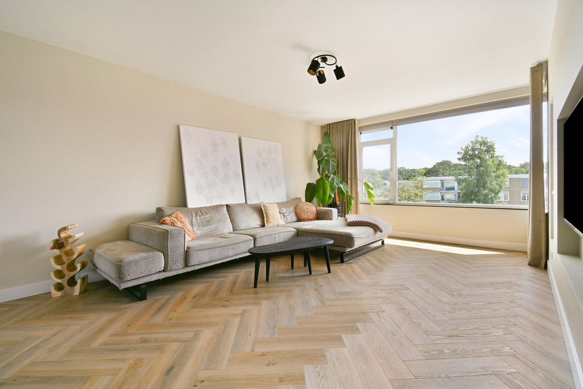 Appartement te koop: Paganinidreef 66, Voorschoten