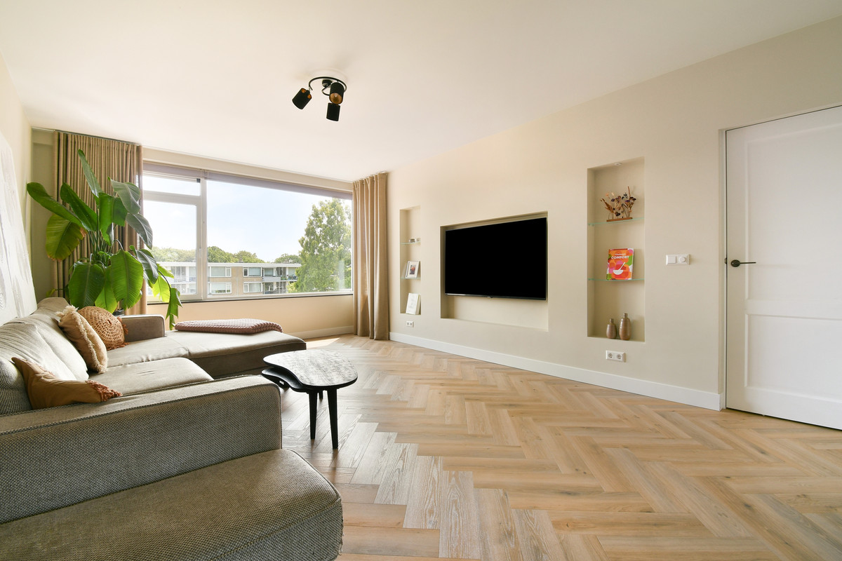 Appartement te koop: Paganinidreef 66, Voorschoten