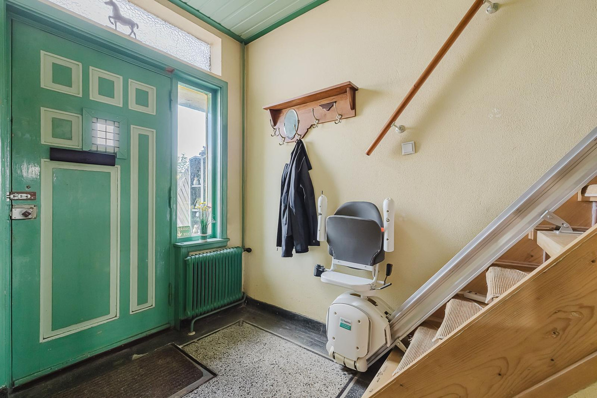Twee-onder-één-kap te koop: Bosscheweg 234, Tilburg