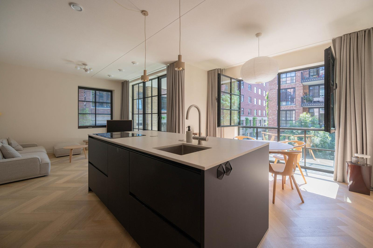 Appartement te huur: Abraham Tuschinskistraat 61, Rotterdam