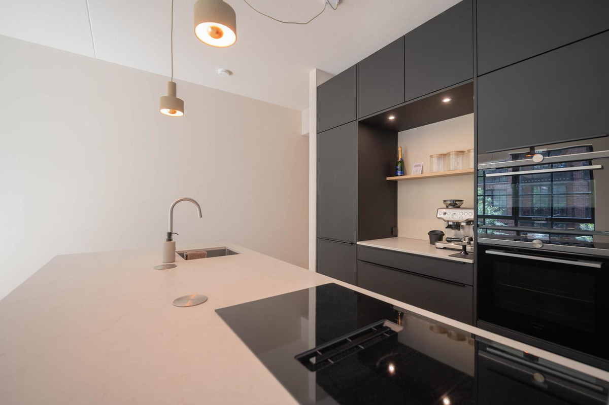 Appartement te huur: Abraham Tuschinskistraat 61, Rotterdam