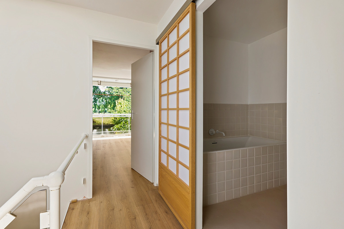 Tussenwoning te koop: Funke Küpperstraat 67, Amsterdam