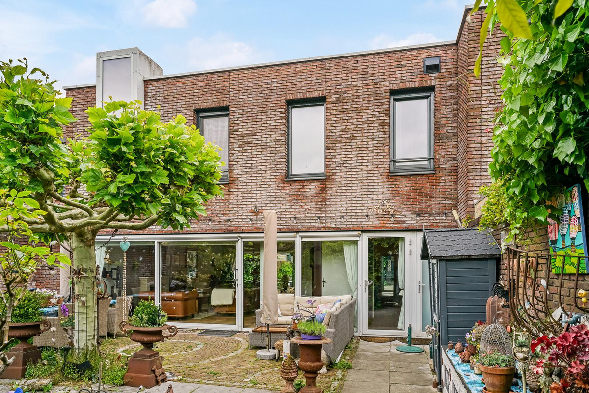 Tussenwoning te koop: De Milan Viscontilaan 3, De Meern