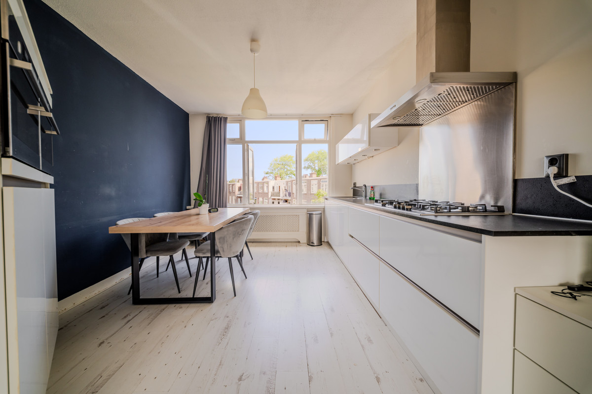 Appartement te koop: Jan Van Der Heijdenstraat 17, 'S-Gravenhage