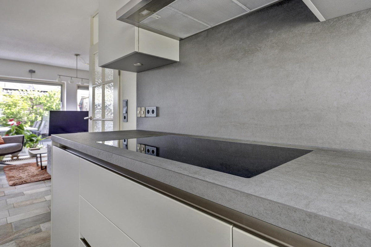 Hoekwoning te koop: Wilhelmina Hofman-Pootstraat 56, Spijkenisse