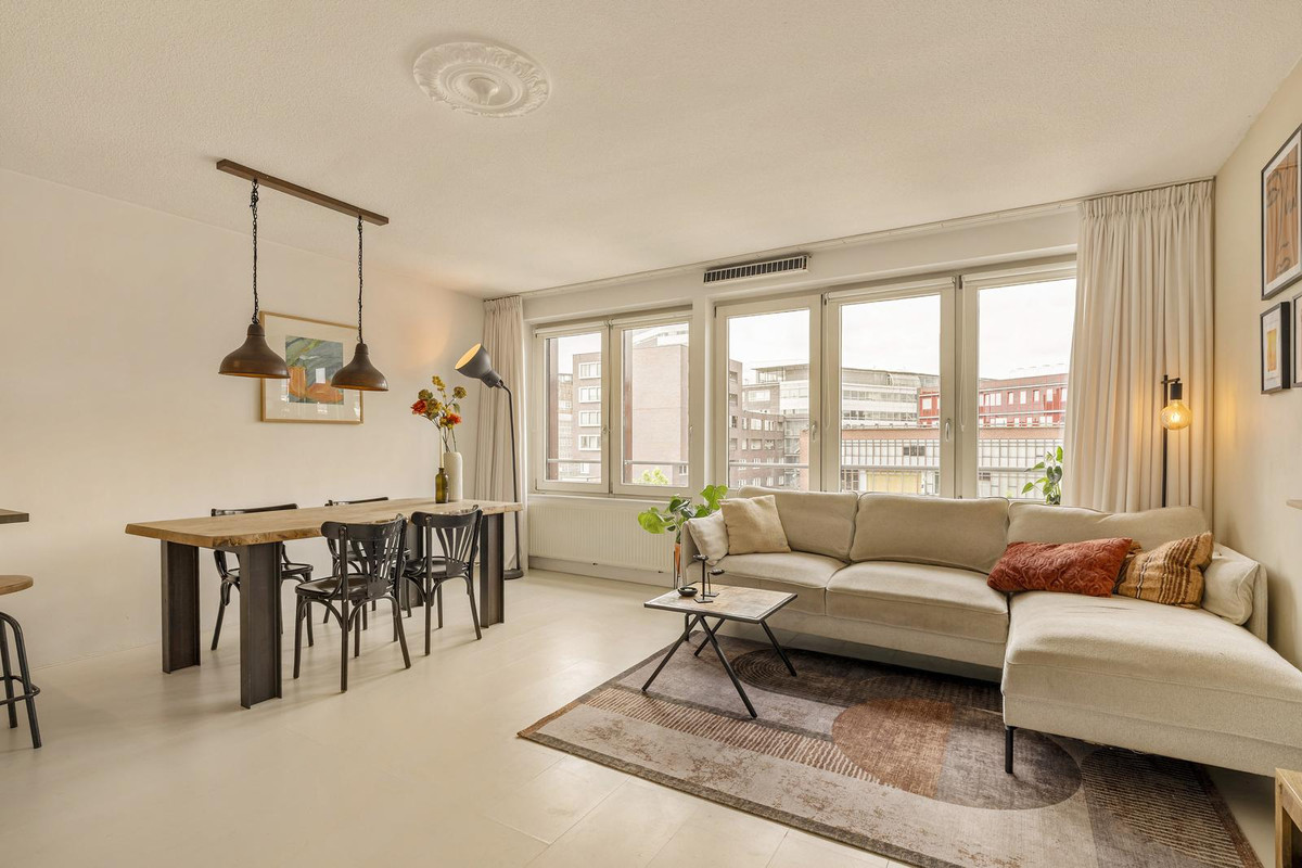 Appartement te koop: Bos en Lommerplein 82, Amsterdam