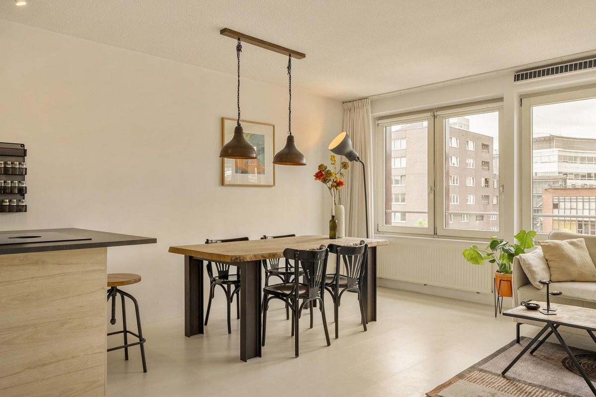 Appartement te koop: Bos en Lommerplein 82, Amsterdam