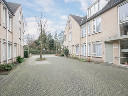 particuliere-woningen te huur op Lambertushof 16