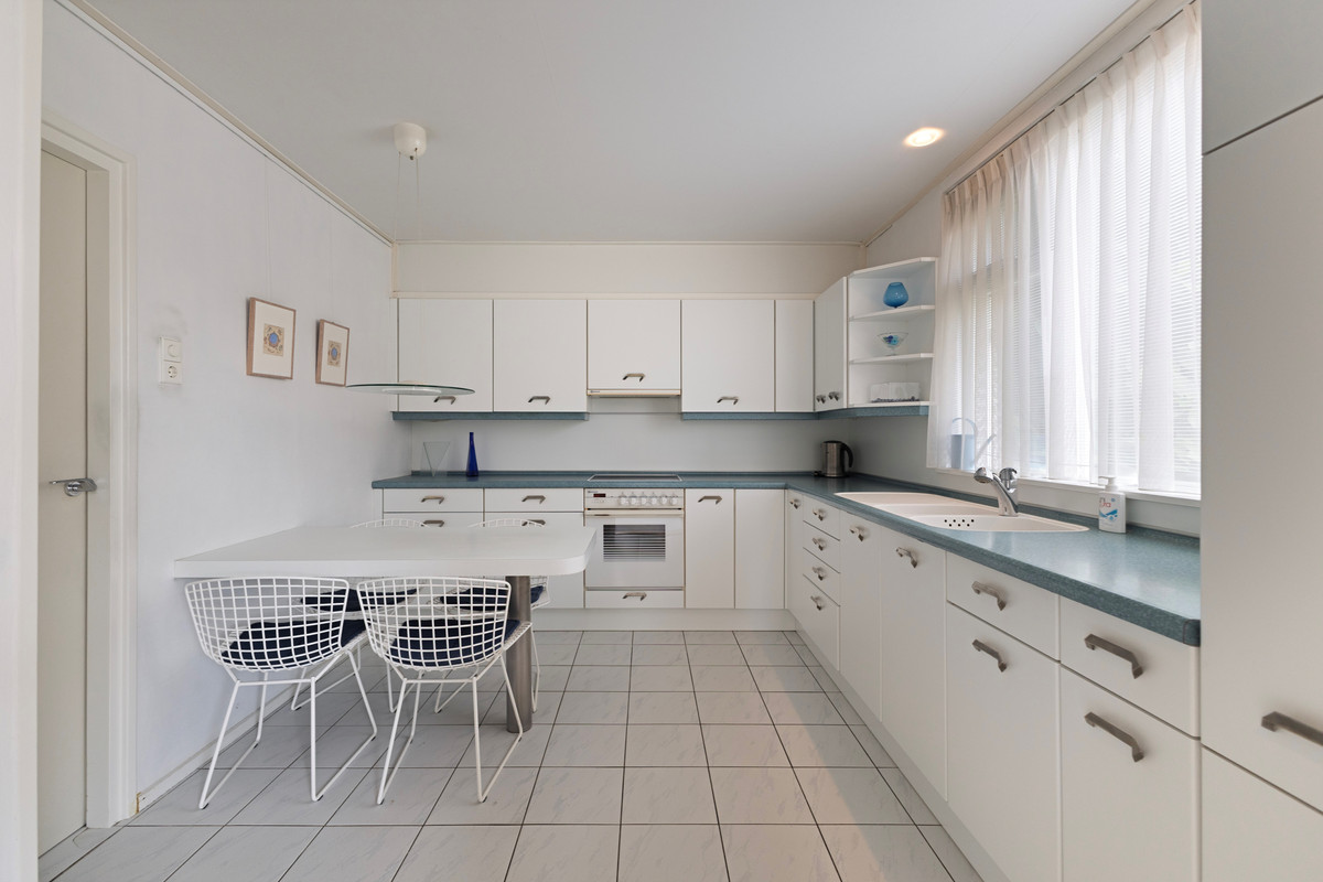 Vrijstaande woning te koop: Slingerweg 13, Hippolytushoef