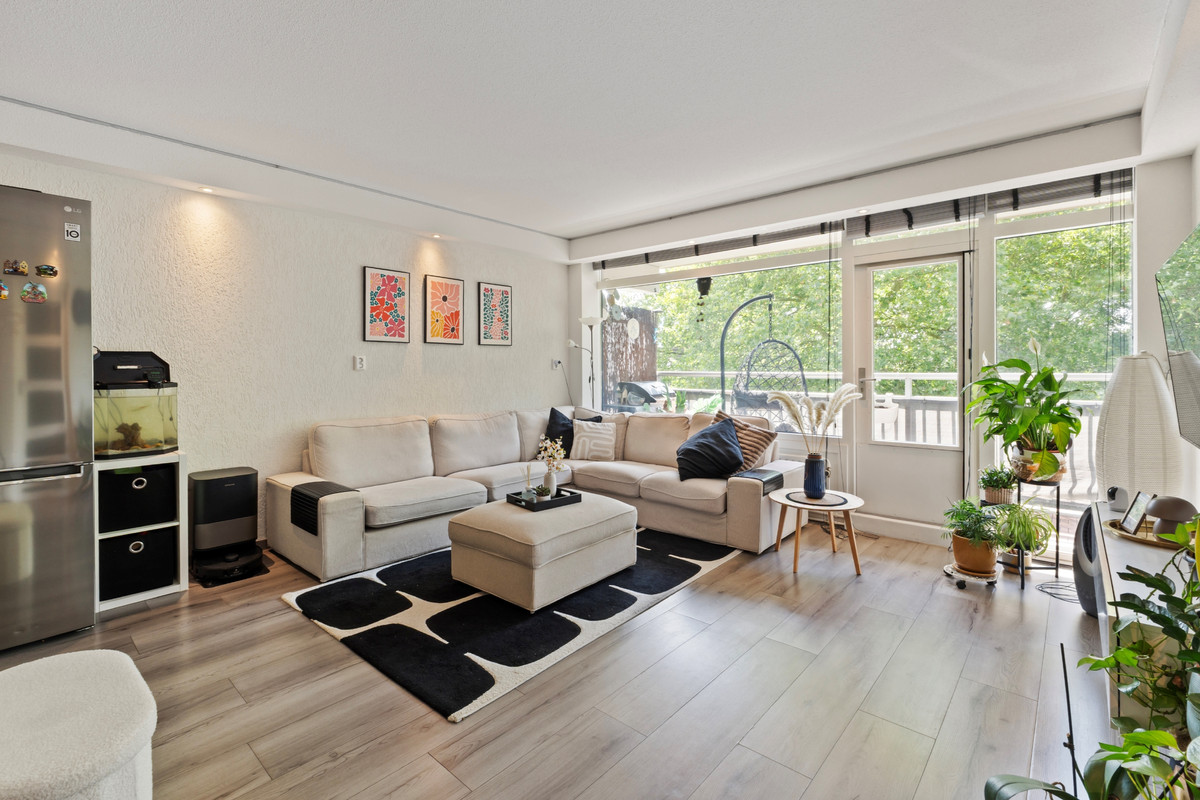 Appartement te koop: Kalslagerring 323, Nieuw-Vennep