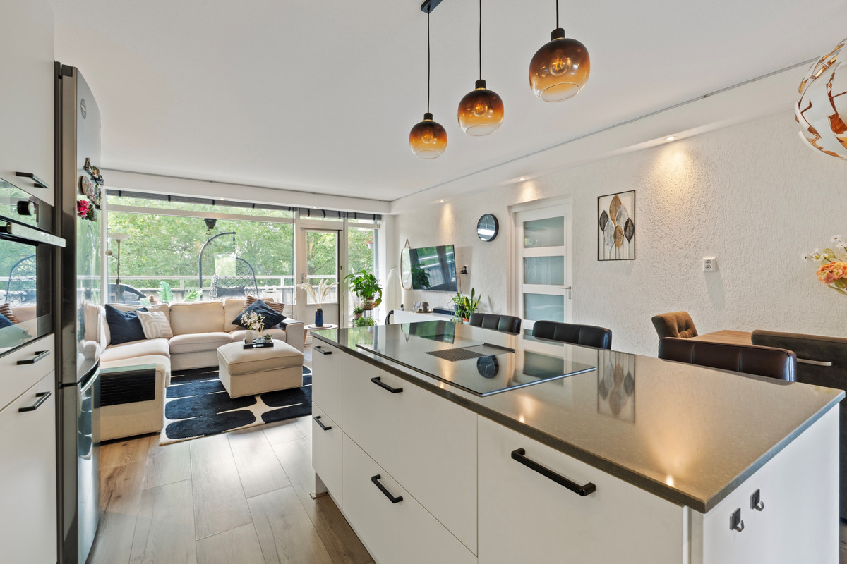 Appartement te koop: Kalslagerring 323, Nieuw-Vennep