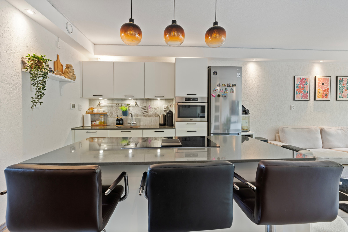 Appartement te koop: Kalslagerring 323, Nieuw-Vennep