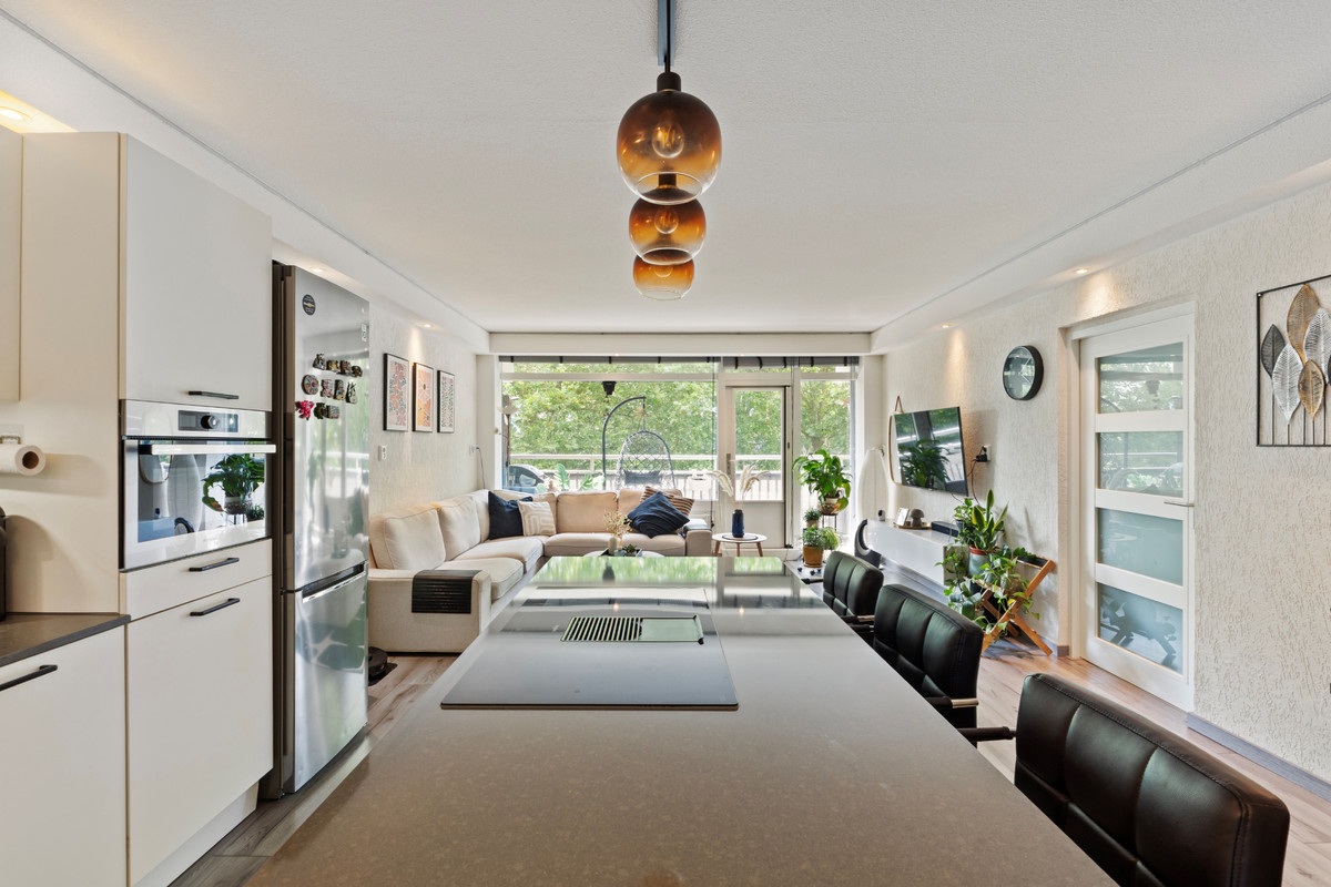 Appartement te koop: Kalslagerring 323, Nieuw-Vennep