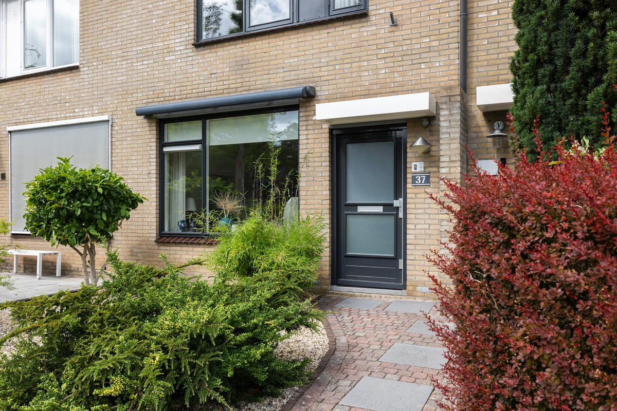 Tussenwoning te koop: Noorderwerf 37, Gouda