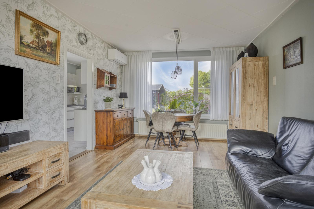 Vrijstaande woning te koop: Coentjesweg 7, Oud-Vossemeer