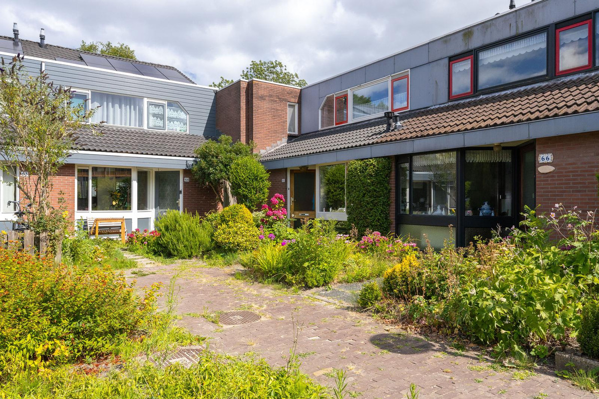 Tussenwoning te koop: Botter 65, Hoorn