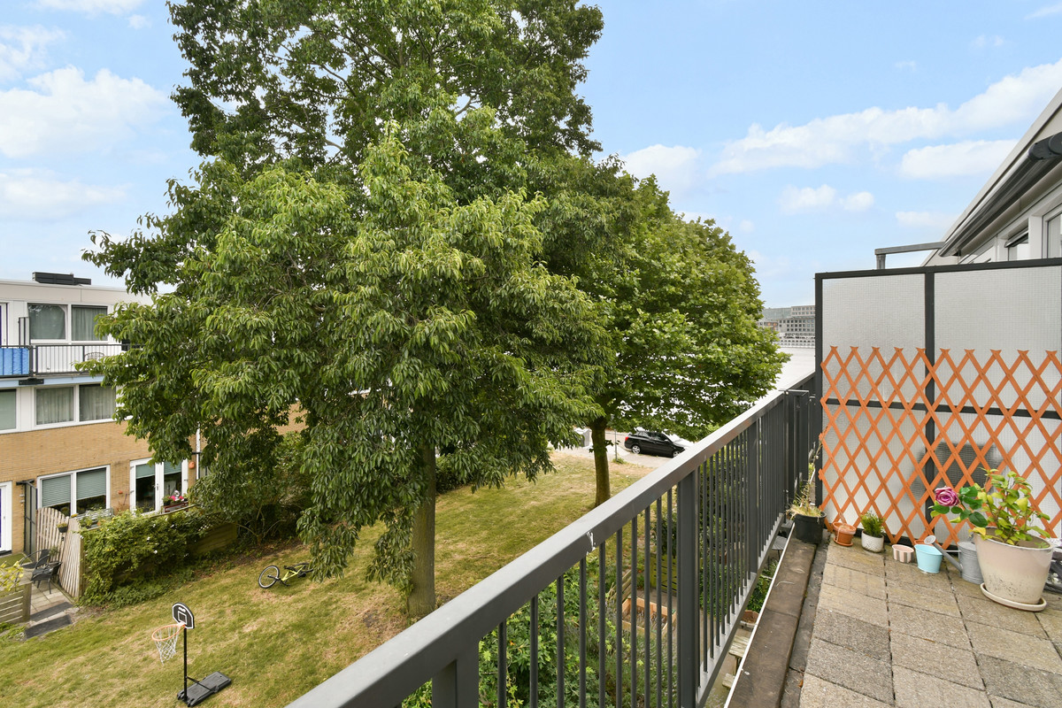 Appartement te koop: Buitendraaierij 10, Amsterdam