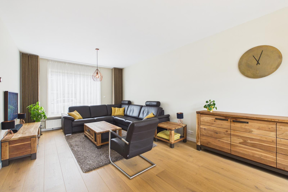 Tussenwoning te koop: Gouwestraat 27, Terneuzen