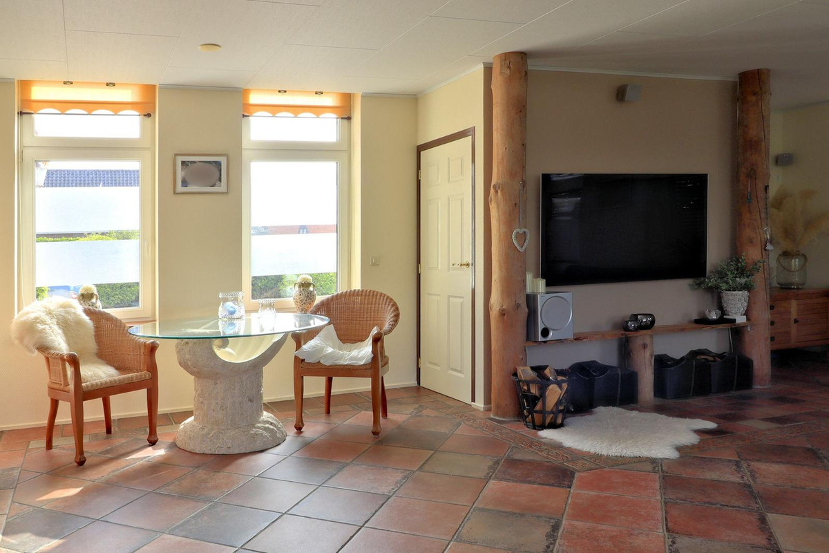 Vrijstaande woning te koop: Hoofdweg 52, Nijensleek