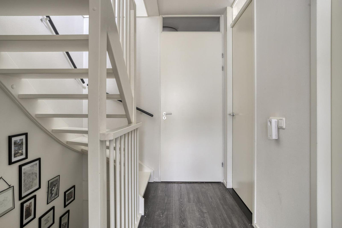 Tussenwoning te koop: Sterappel 20, Fijnaart