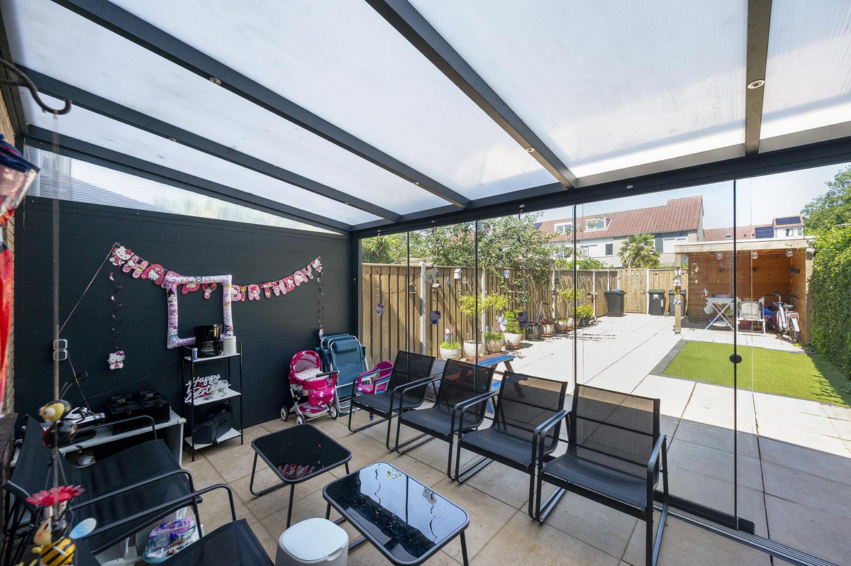 Tussenwoning te koop: Buitenkruierstraat 53, Almere