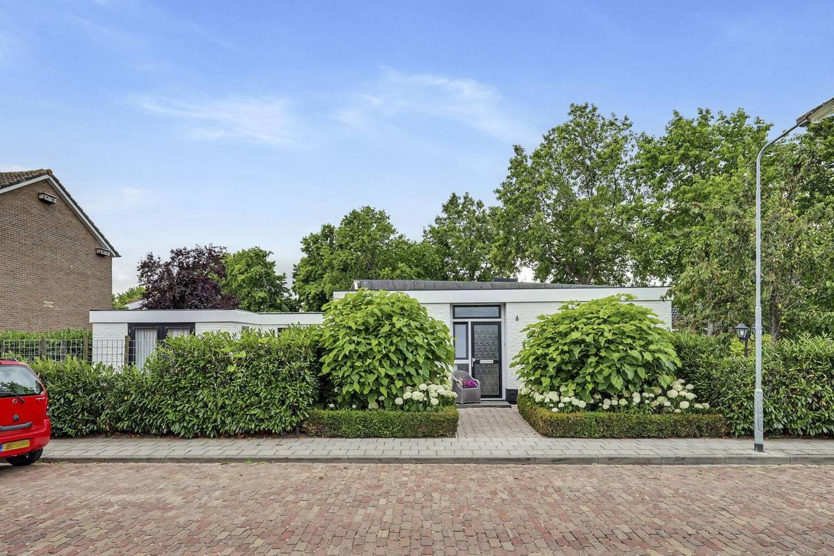 Vrijstaande woning te koop: Henry Dunantstraat 47, Kruiningen