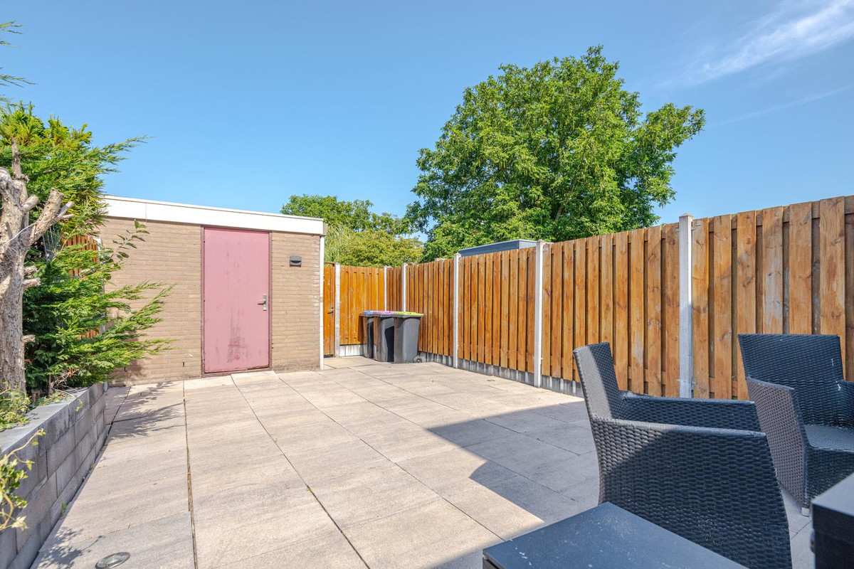 Tussenwoning te koop: Buntgras 21, Spijkenisse
