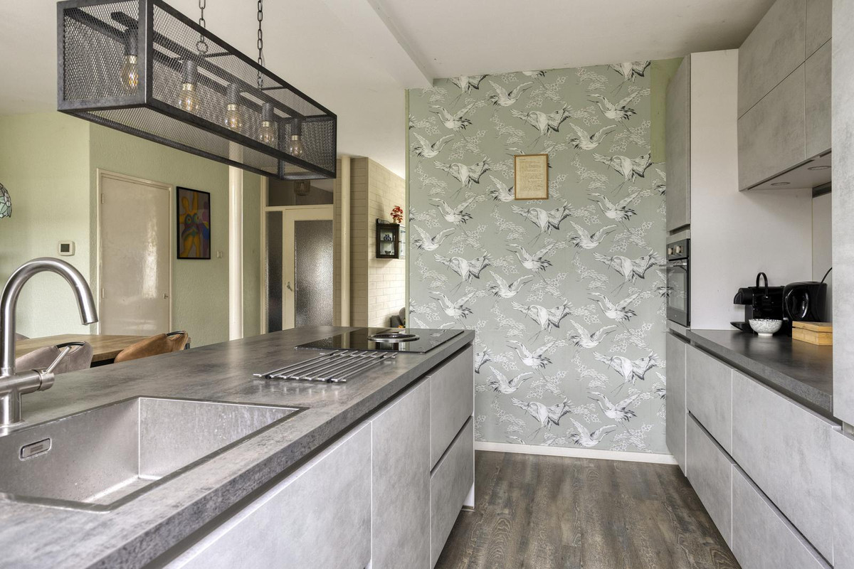 Tussenwoning te koop: Poldermeesterhof 28, Krimpen Aan Den Ijssel
