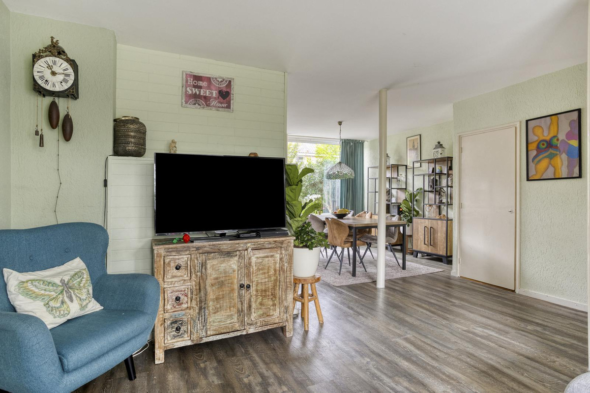 Tussenwoning te koop: Poldermeesterhof 28, Krimpen Aan Den Ijssel