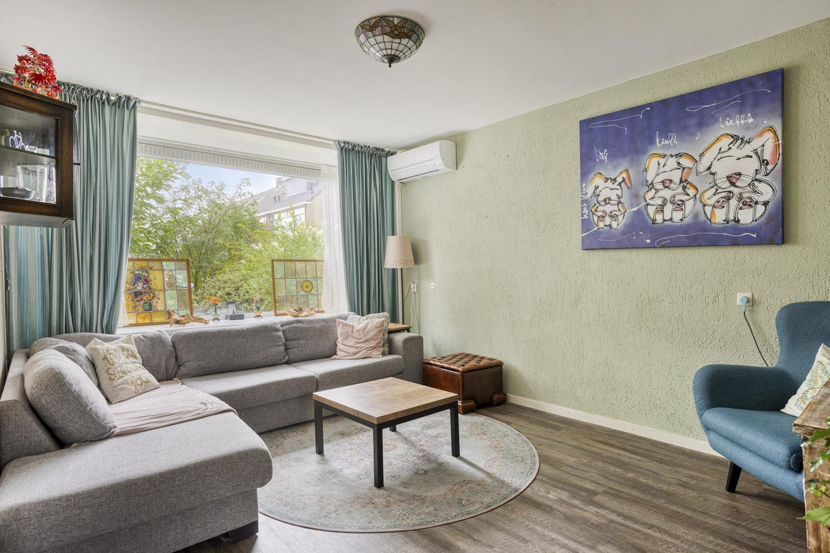 Tussenwoning te koop: Poldermeesterhof 28, Krimpen Aan Den Ijssel