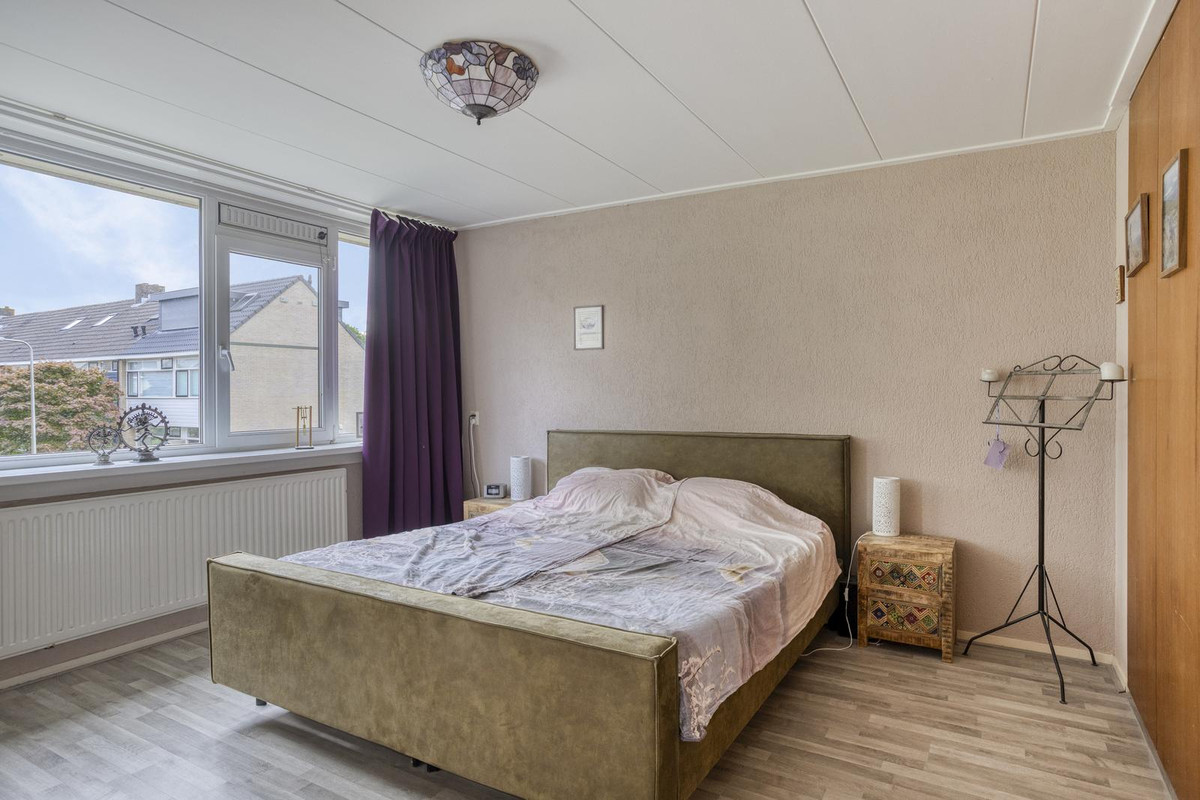 Tussenwoning te koop: Poldermeesterhof 28, Krimpen Aan Den Ijssel