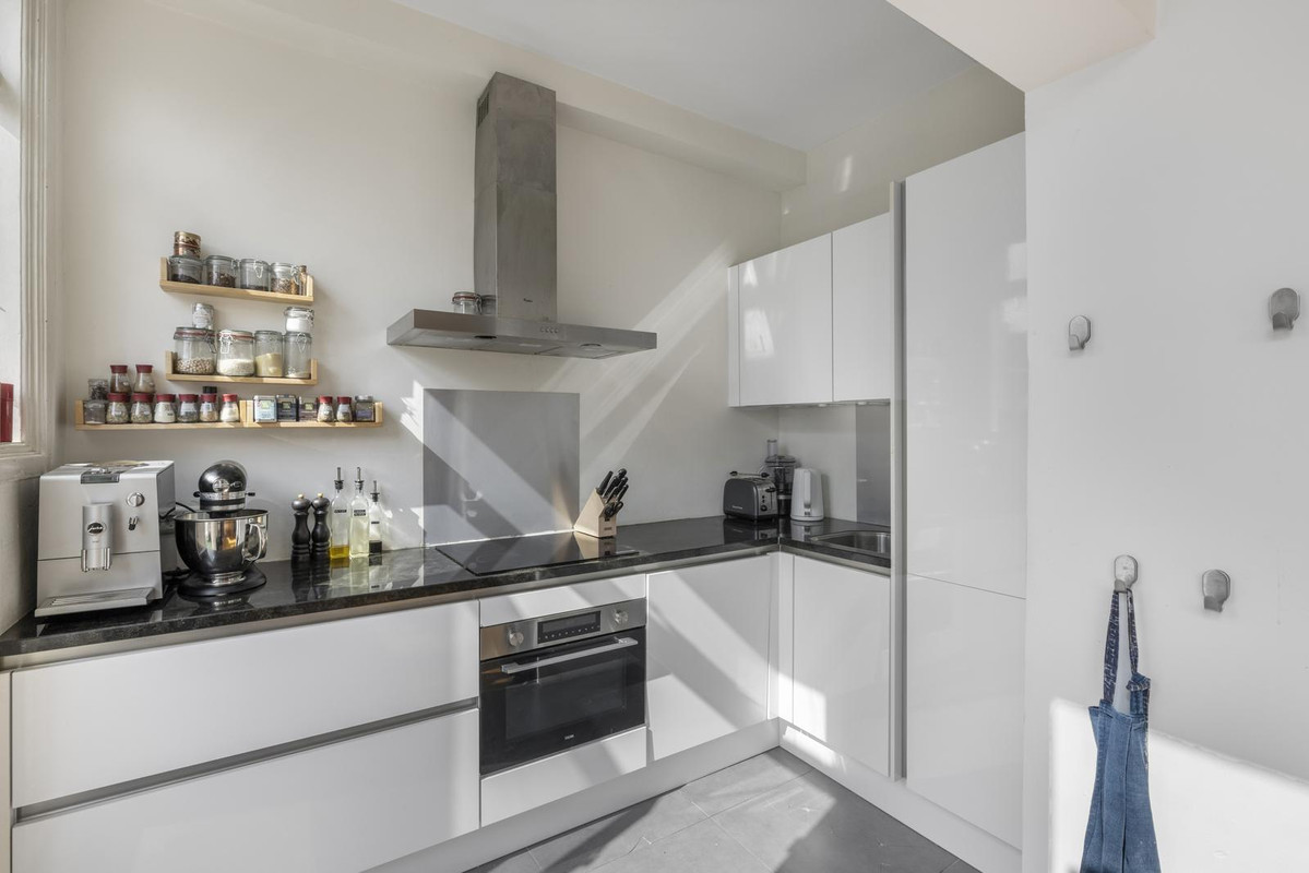 Appartement te koop: Rozenlaan 57B, Rotterdam